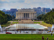 @travelmemories74 - Visitors at the World War II Memorial and Lincoln Memorial - National Mall in Washington, DC