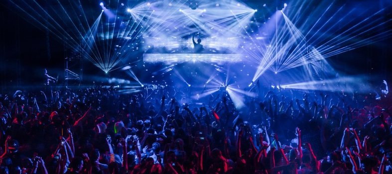 Raise Your Hands Up High At Echostage Raise Your Hands Up High At Echostage