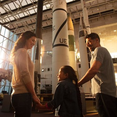 Family at the Smithsonian National Air and Space Museum on the National Mall - Free kid-friendly museum in Washington, DC Family at the Smithsonian National Air and Space Museum on the National Mall - Free kid-friendly museum in Washington, DC